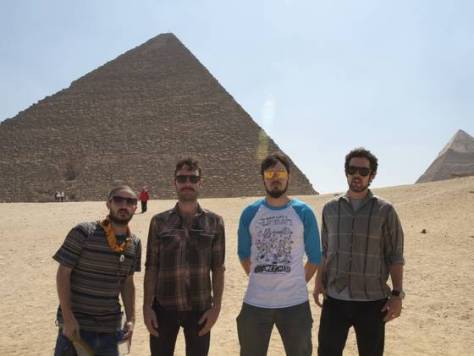 blacklips-pyramid-4_3_r560